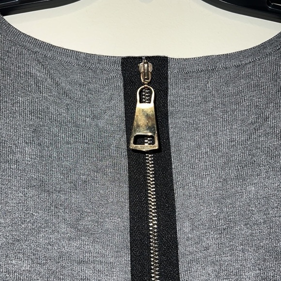 Soft Surroundings stretchy back zip detail top size Large Petite - Picture 4 of 6